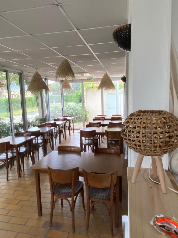 Hotel Au Bon Landais Biscarrosse-Plage Esterno foto