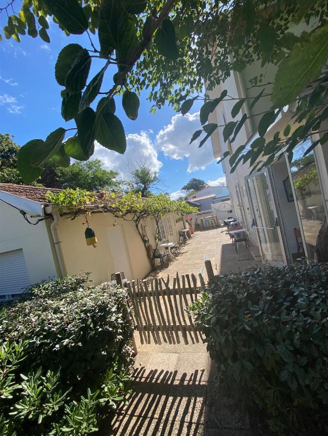 Hotel Au Bon Landais Biscarrosse-Plage Esterno foto